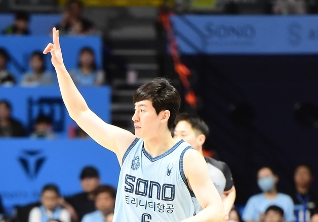 '이정현 18점' 고양 소노, 현대모비스 잡고 4연패 탈출