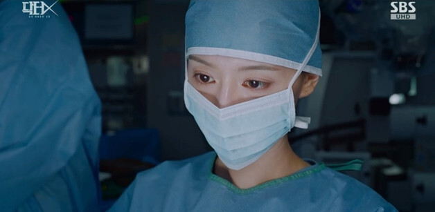 김지원 개두술 성공…'닥터X', 3회만에 15.1% 찍었다 [N시청률]