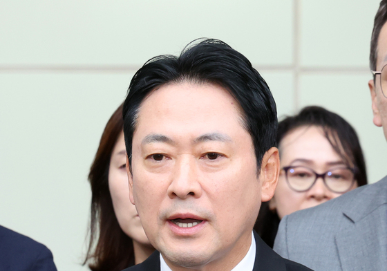 순직 소방관 조문 마치고 발언하는 장동혁 대표