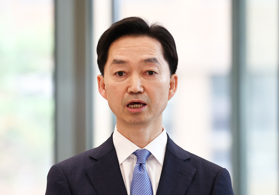 도어스테핑하는 김지용 중수청장