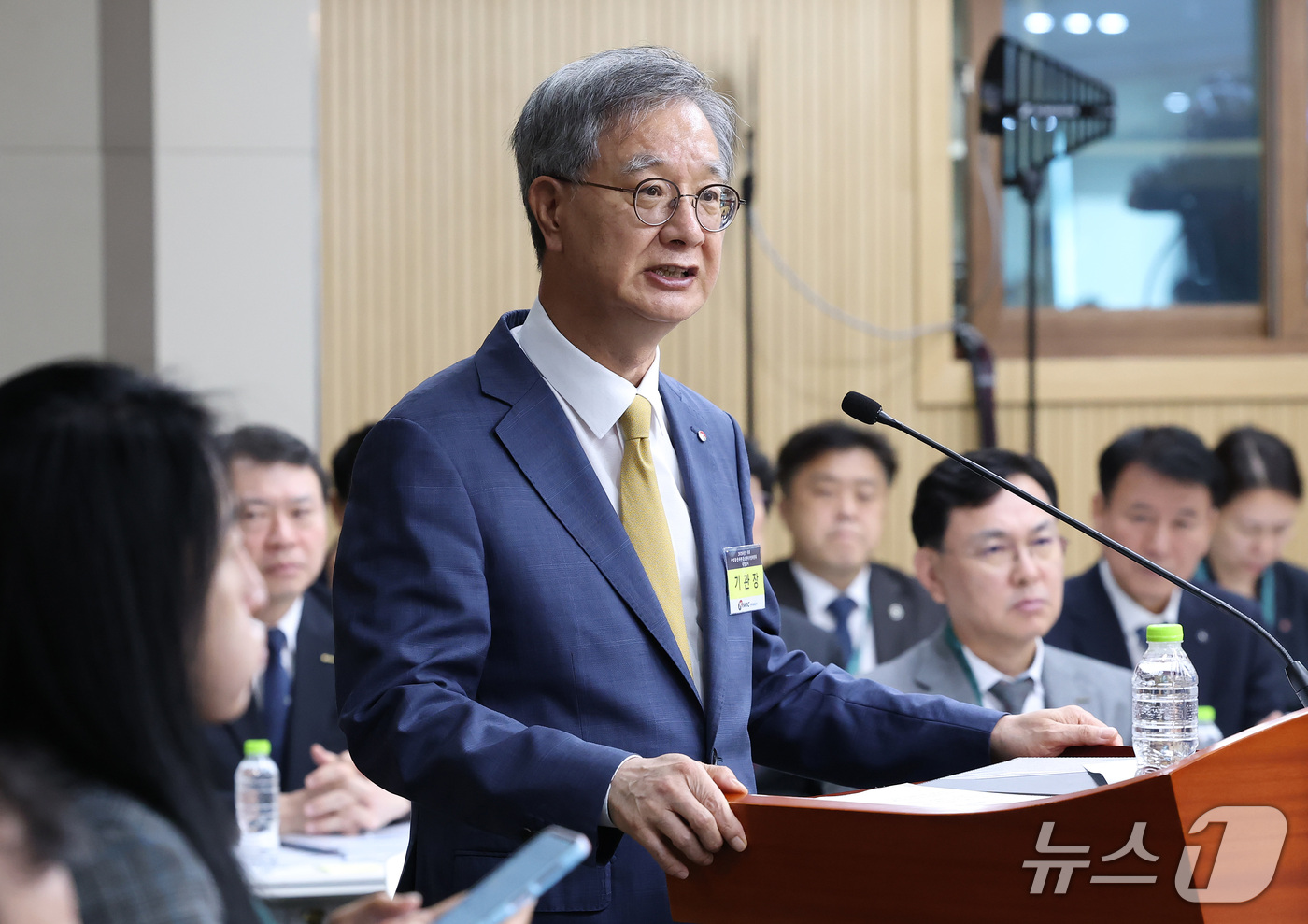 (대구=뉴스1) 공정식 기자 = 손주석 한국석유공사 사장이 19일 대구 동구 한국가스공사 본사에서 열린 2026년도 국회 산자중기위원회의 한국가스공사, 한국석유공사, 강원랜드, 대 …