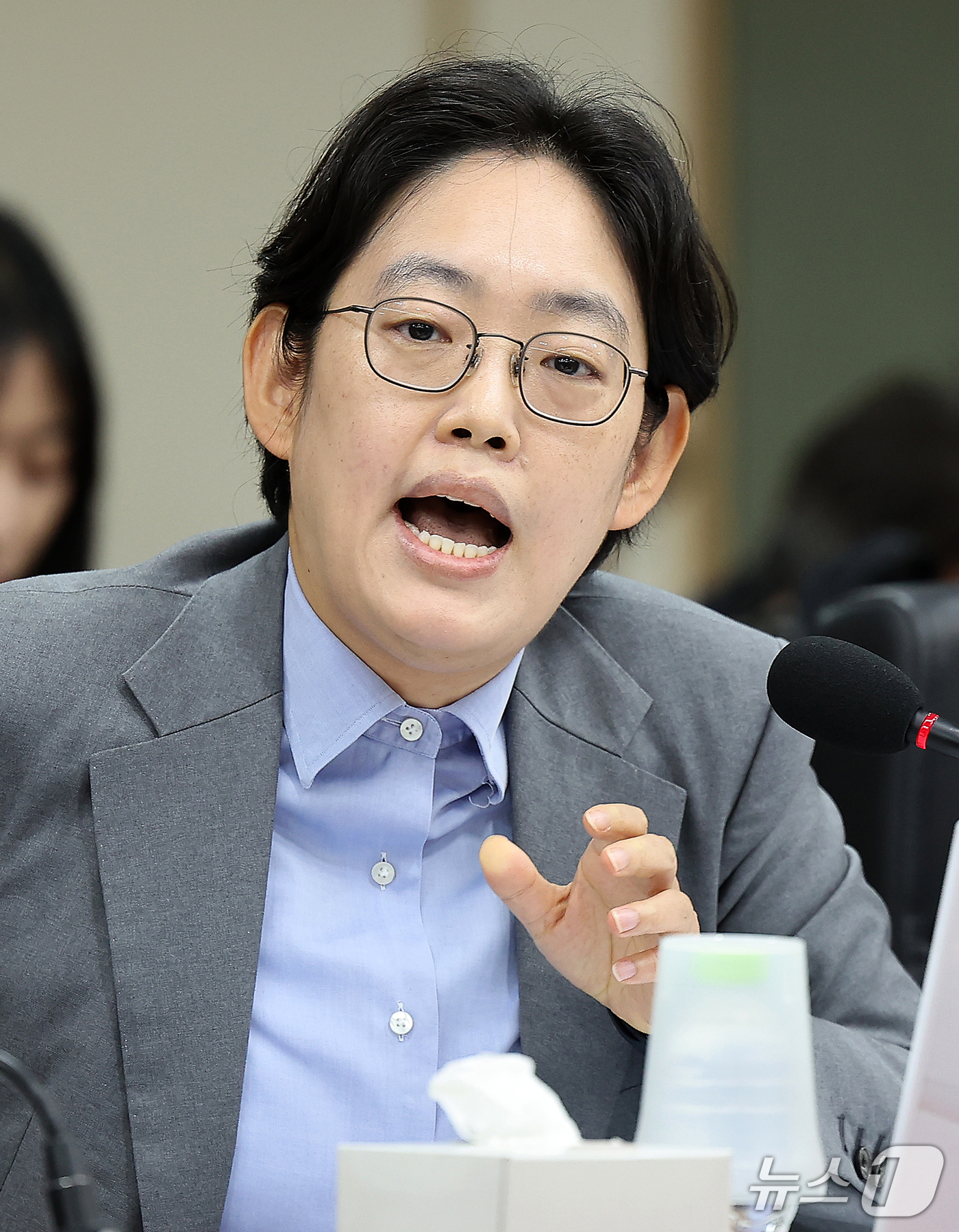 (대구=뉴스1) 공정식 기자 = 조지연 국민의힘 의원이 19일 대구 동구 한국가스공사 본사에서 열린 2026년도 국회 산자중기위원회의 한국가스공사, 한국석유공사, 강원랜드, 대한석 …
