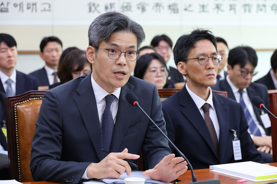 박철우 "李대통령 사건, 여느 사건과 다를 바 없어…공소취소 검토 안 해"