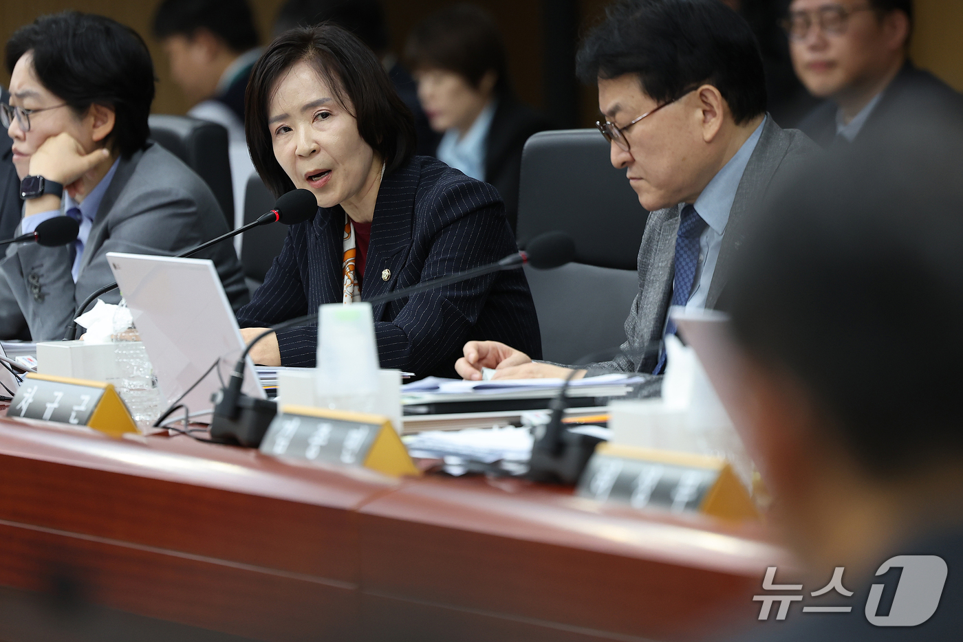 (대구=뉴스1) 공정식 기자 = 최수진 국민의힘 의원이 19일 대구 동구 한국가스공사 본사에서 열린 2026년도 국회 산자중기위원회의 한국가스공사, 한국석유공사, 강원랜드, 대한석 …