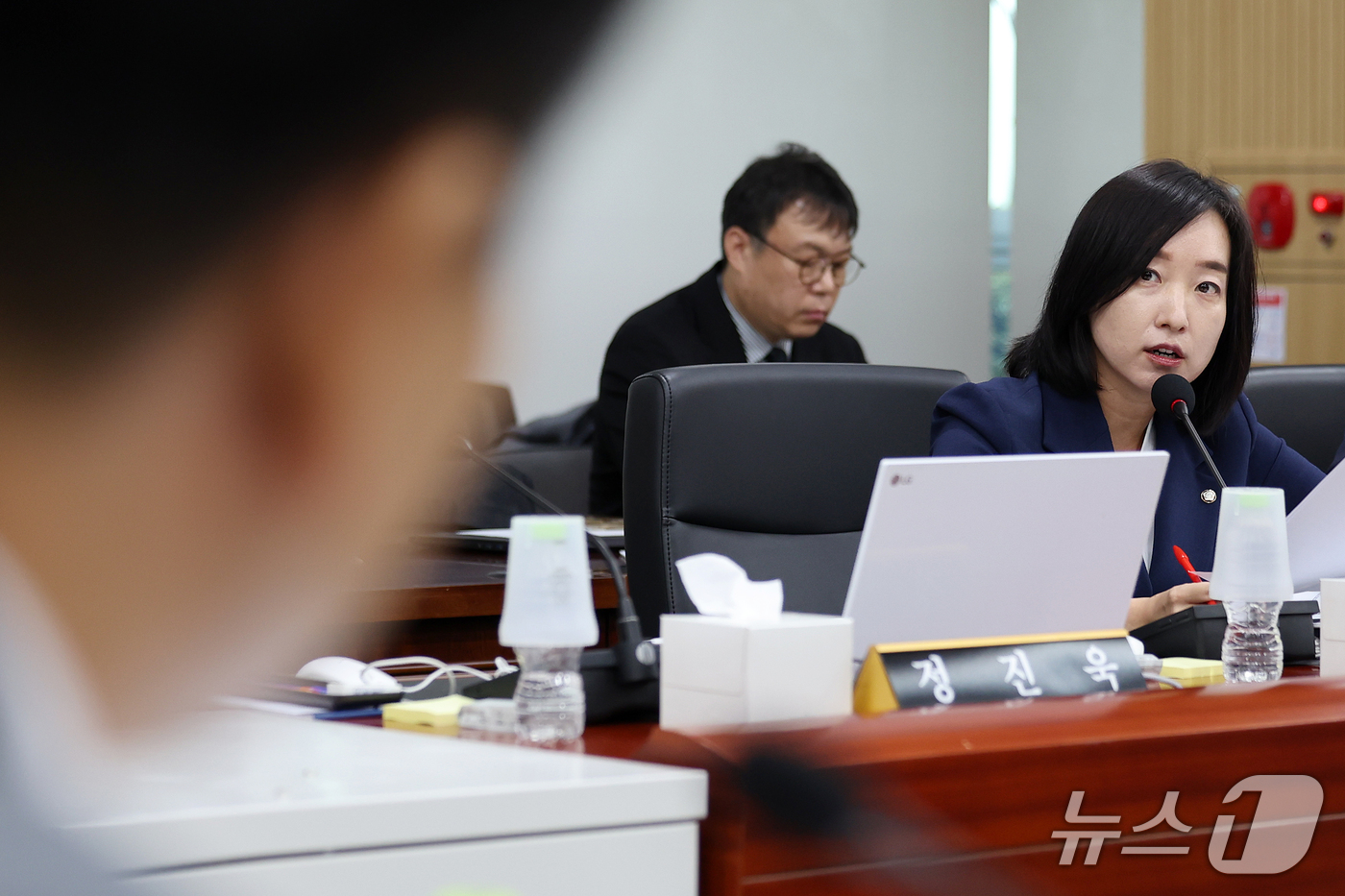 (대구=뉴스1) 공정식 기자 = 전은수 더불어민주당 의원이 19일 대구 동구 한국가스공사 본사에서 열린 2026년도 국회 산자중기위원회의 한국가스공사, 한국석유공사, 강원랜드, 대 …