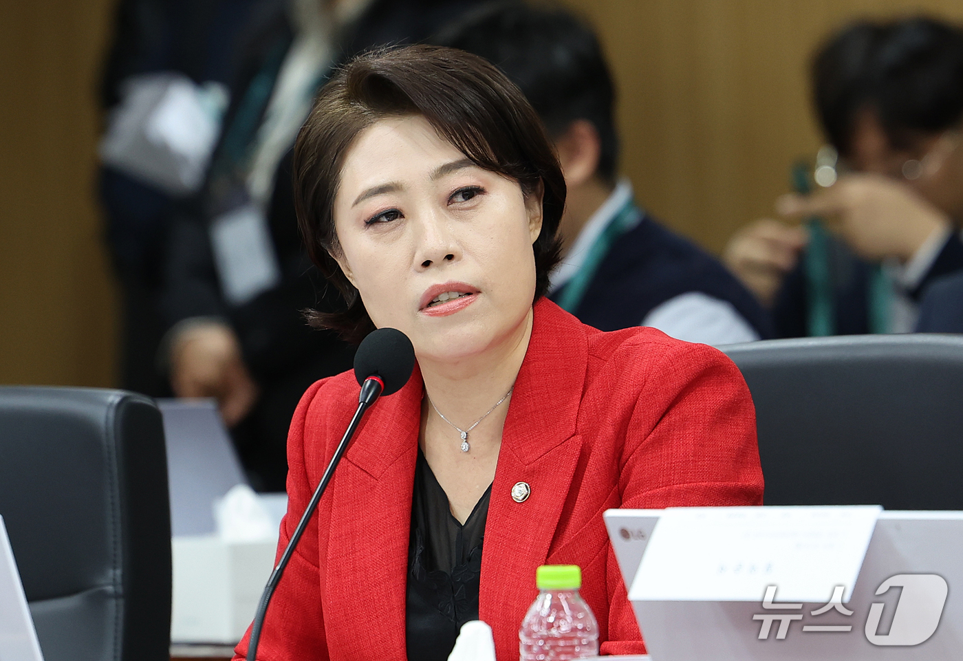 (대구=뉴스1) 공정식 기자 = 서지영 국민의힘 의원이 19일 대구 동구 한국가스공사 본사에서 열린 2026년도 국회 산자중기위원회의 한국가스공사, 한국석유공사, 강원랜드, 대한석 …
