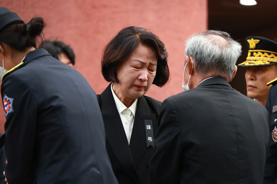 추미애, '소방 재정 빨대' 발언 다시 고개 숙여…"진심 사과"