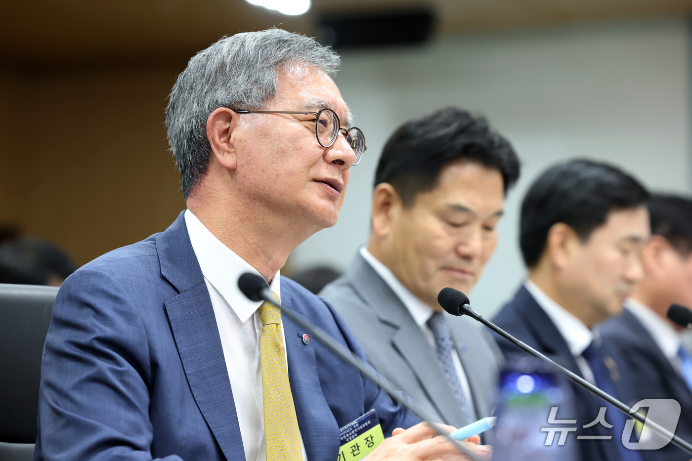(대구=뉴스1) 공정식 기자 = 손주석 한국석유공사 사장이 19일 대구 동구 한국가스공사 본사에서 열린 2026년도 국회 산자중기위원회의 한국가스공사, 한국석유공사, 강원랜드, 대 …