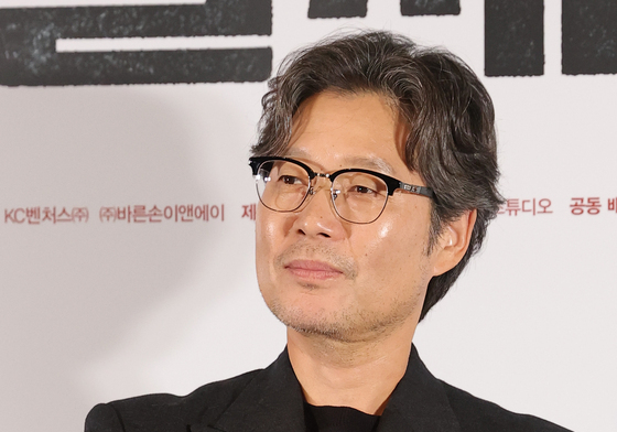 유재명, 수능 출제 실세 중의 실세