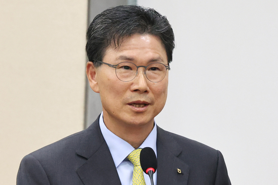 [국감] 답변하는 강태영 NH농협은행장