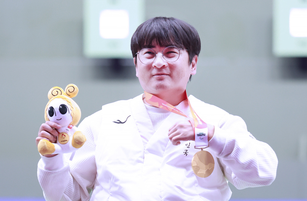 사격 서훈태, 아시안패러게임 첫 金…혼성 10m 공기소총 아시아新