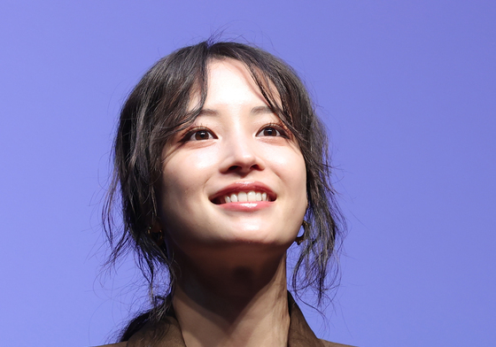 히로세 스즈, 팬과 따뜻한 교감