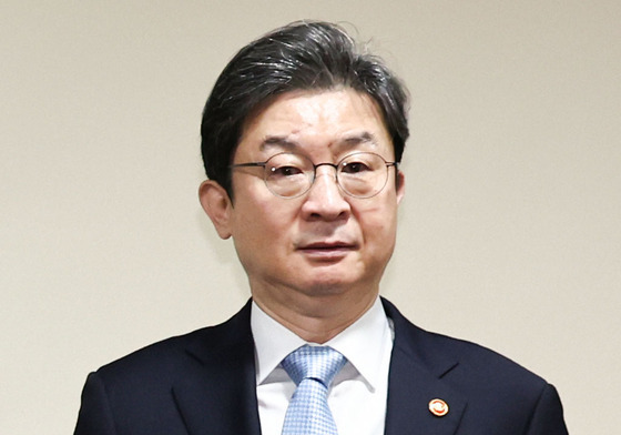 동일범 추정 '해킹 피해' 확산에…금융당국, 내일 전 금융권 긴급 소집