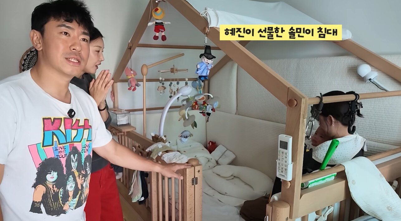 본문 이미지 - 유튜브 채널 '한혜진 Han Hye Jin' 영상 갈무리