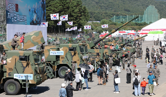 군 주요장비 전시된 군문화축제