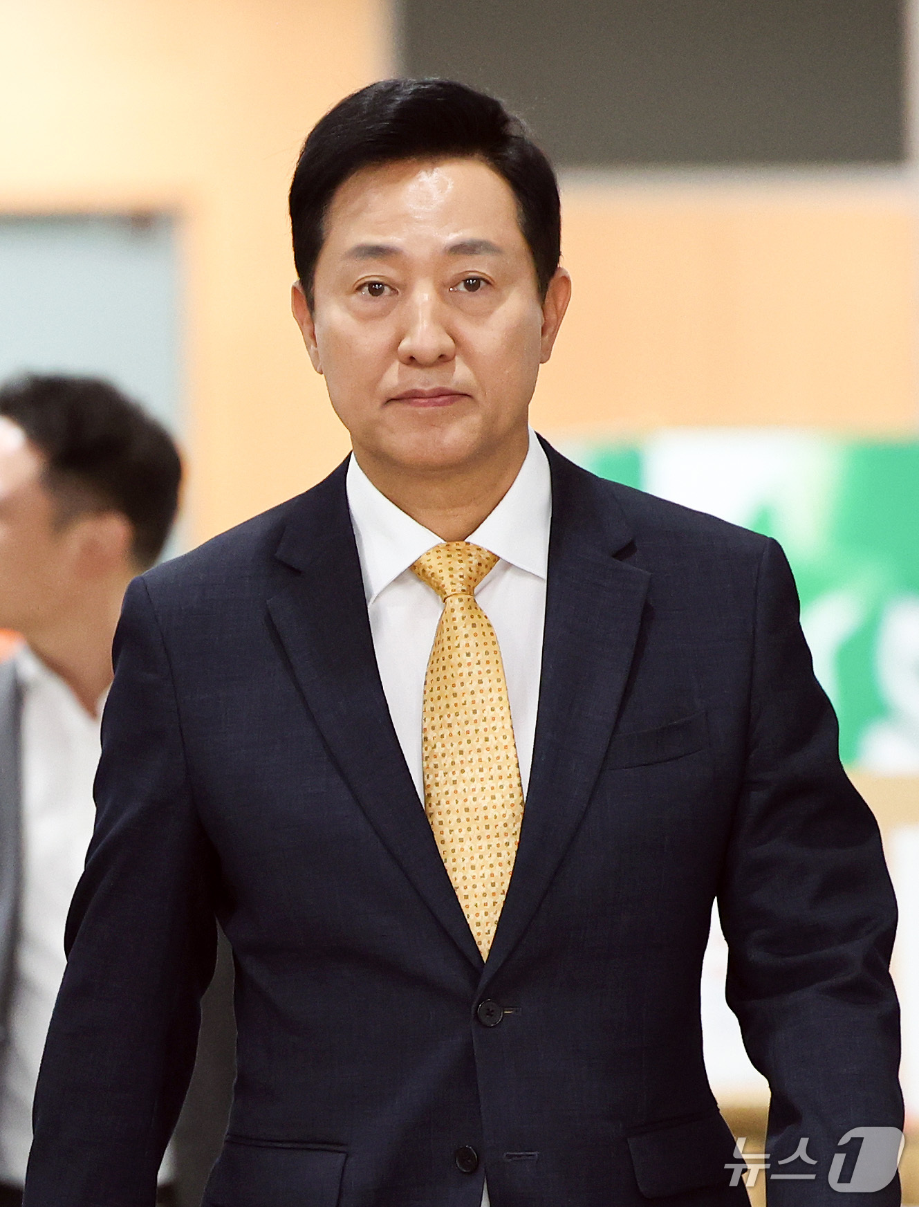 (서울=뉴스1) 최지환 기자 = 명태균 여론조사비 대납 의혹을 받는 오세훈 서울시장이 2일 오후 서울 서초구 고등법원에서 열린 정치자금법 위반 혐의 항소심 결심 공판에 출석하고 있 …
