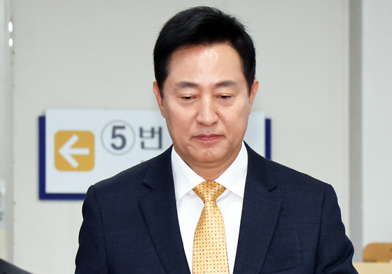 [속보] 특검, 오세훈 2심도 징역 1년6개월 구형…여론조사비 대납 의혹