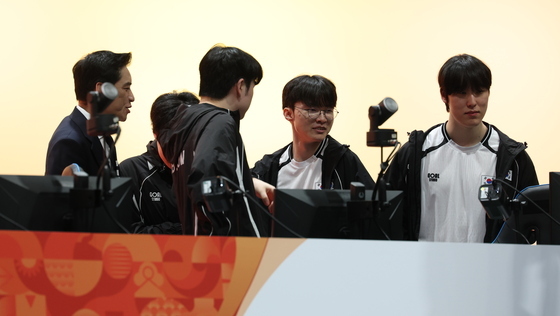 금메달 LoL 대표팀, AG 2연패