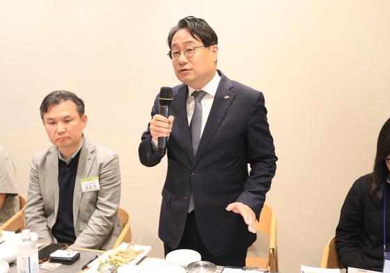 LH 사장 "주담대 더 조여야"…집값 잡을까, 실수요 막을까