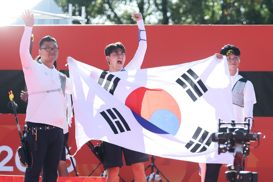 '세계 최강' 남자 양궁, 아시안게임 금메달 '대회 2연패'