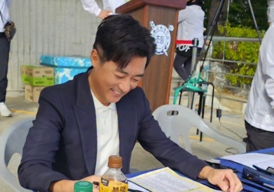 56세 안재욱, 딸 위해 초등학교 운동회 MC까지 맡았다…"젊은 아빠도 많은데"