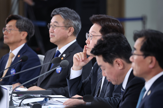 경청하는 이재명 대통령