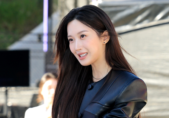 문가영, 예쁨 샤랄라