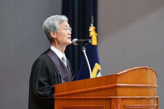 박지원 "조희대 사법부, 계엄 합법 전제 회의…국감 증인 출석해야"