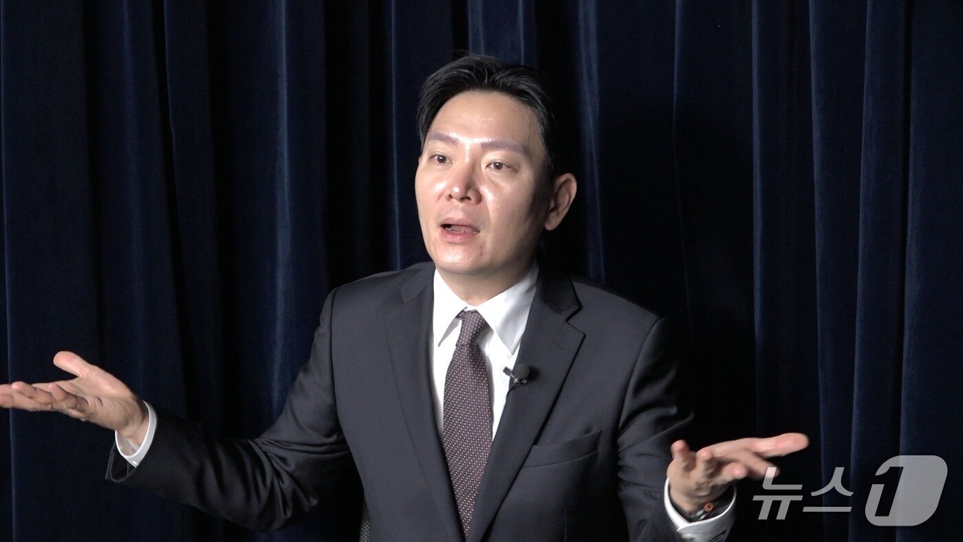 본문 이미지 - 박상용 인천지방공소청 부부장검사가 서울 종로 뉴스1 스튜디오에서 진행한 인터뷰에서 질문에 답하고 있다. 2026.10.2./뉴스1