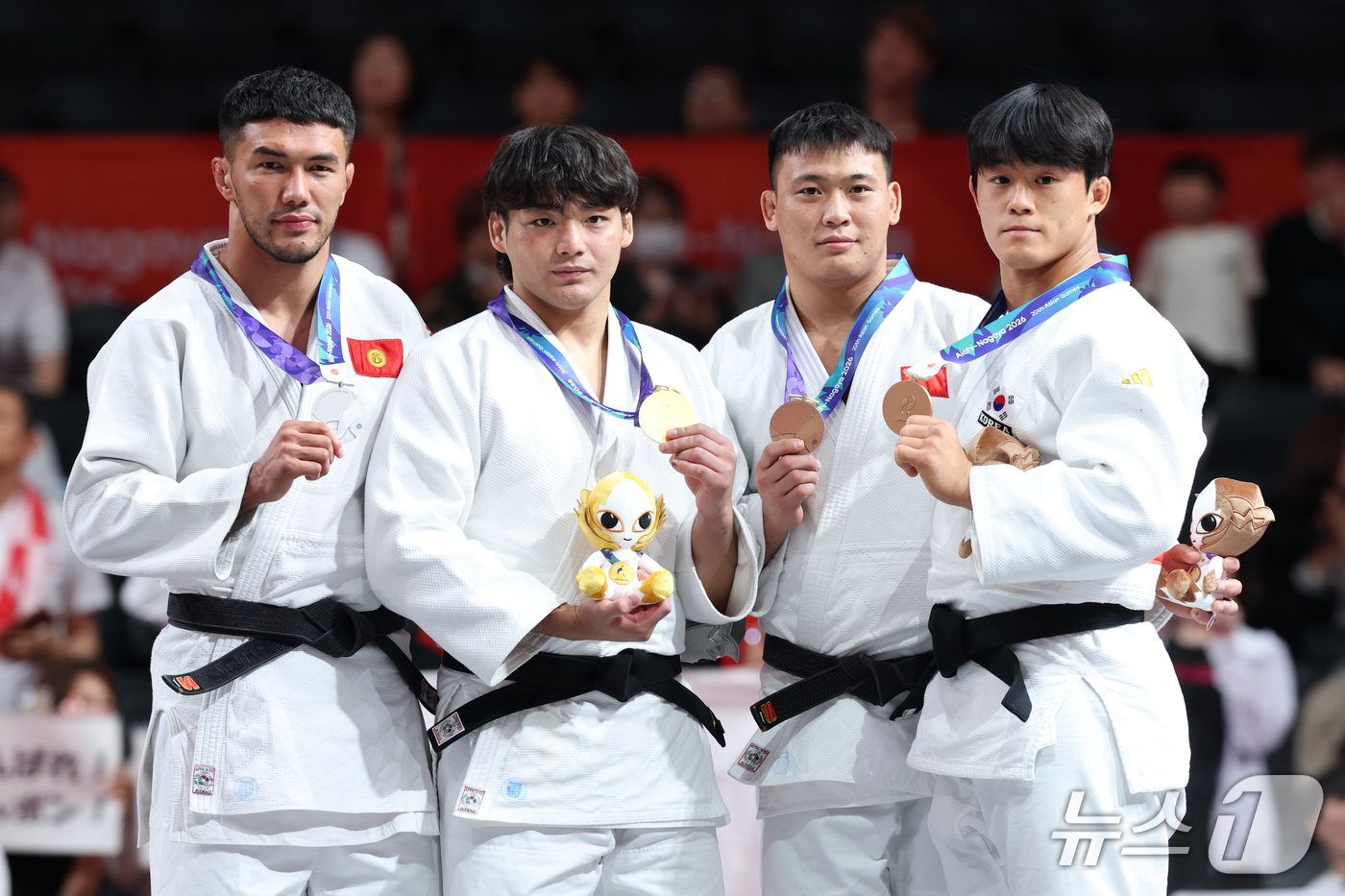 (나고야=뉴스1) 안은나 기자 = 대한민국 김종훈이 2일 일본 아이치 인터내셔널 아레나에서 열린 2026 아이치·나고야 아시안게임 유도 남자 -90kg급 시상식에서 동메달을 목에 …