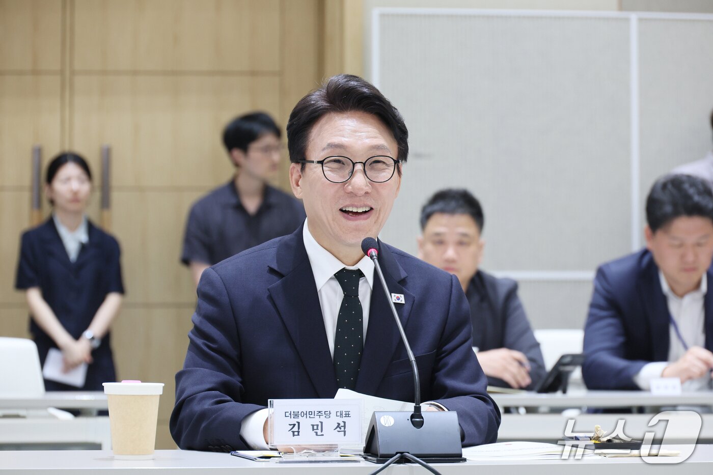 본문 이미지 - 김민석 대표가 '더불어민주당 중앙당-부산시 예산정책협의회'에서 인사말을 하고 있다.(부산시 제공. 재판매 및 DB 금지)