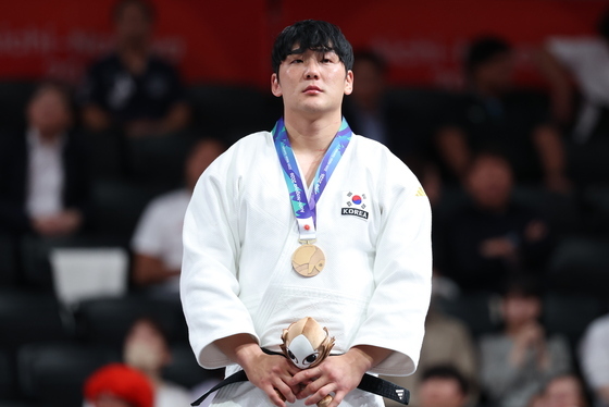 동메달 목에 건 한주엽