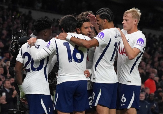 토트넘, 드디어 이겼다…승격팀 코번트리 꺾고 7경기 만에 EPL 첫 승