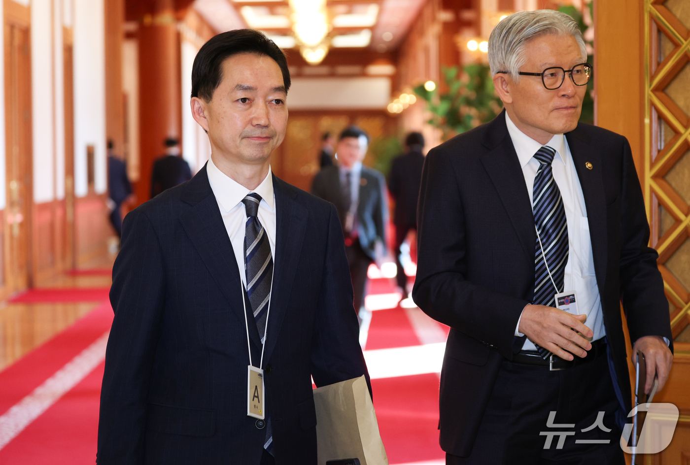 (서울=뉴스1) 허경 기자 = 김지용 중대범죄수사청장이 20일 청와대에서 열린 국무회의에 참석하고 있다. (청와대통신사진기자단) 2026.10.20/뉴스1