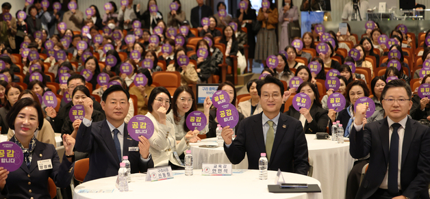 안민석 경기교육감, 구리·남양주서 교육 현안 해법 모색