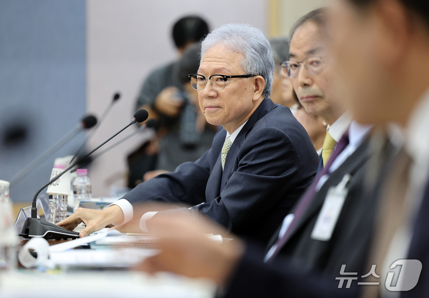 (대구=뉴스1) 공정식 기자 = 강동명 대구지법원장이 20일 대구 수성구 범어동 대구고등법원에서 열린 국회 법제사법위원회(법사위)의 대구고등·지방·가정·회생법원, 부산고등·지방·가 …