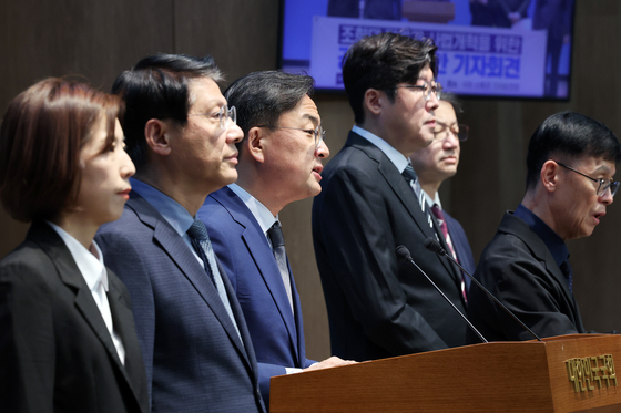 신장식 "김건희 구속 만료前 조희대 탄핵해야"…한병도와 21일 회동