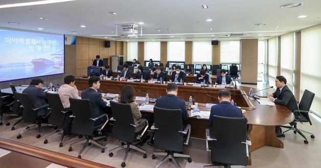 관세청, 대량 마약밀수 차단 총력…일반 수입화물 단속체계 재정비