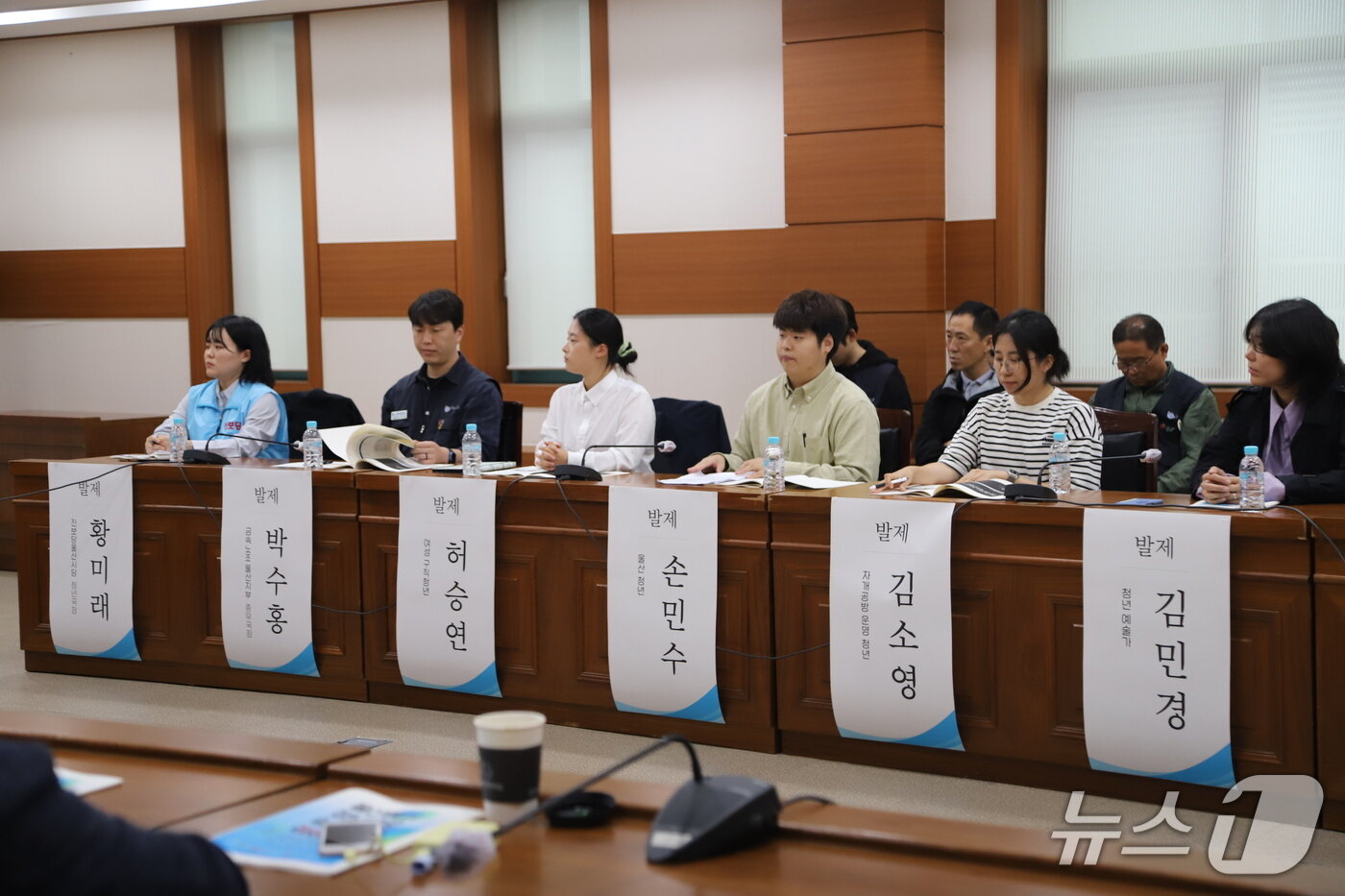 본문 이미지 - 진보당 울산시당 청년위원회와 민주노총 울산본부 청년위원회, 윤종오 진보당 의원실(울산 북구)이 공동 주최한 토론회가 20일 울산시의회 다목적회의실에서 열리고 있다.(진보당 울산시당 제공. 재판매 및 DB 금지)/뉴스1