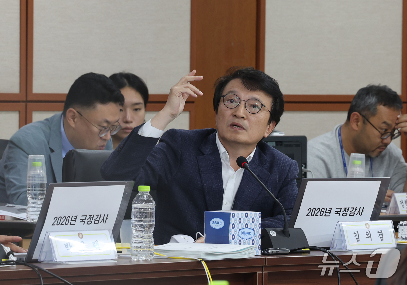(광주=뉴스1) 박지현 기자 = 김의겸 더불어민주당 의원(군산김제부안갑)이 20일 전남광주통합특별시 동구 지산동 광주광역공소청에서 열린 국회 법제사법위원회(법사위)의 대전광역·대전 …