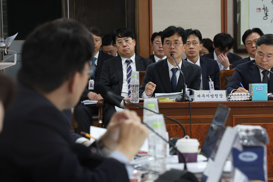 [국감] 신대경 제주지방공소청장, 국감서 답변