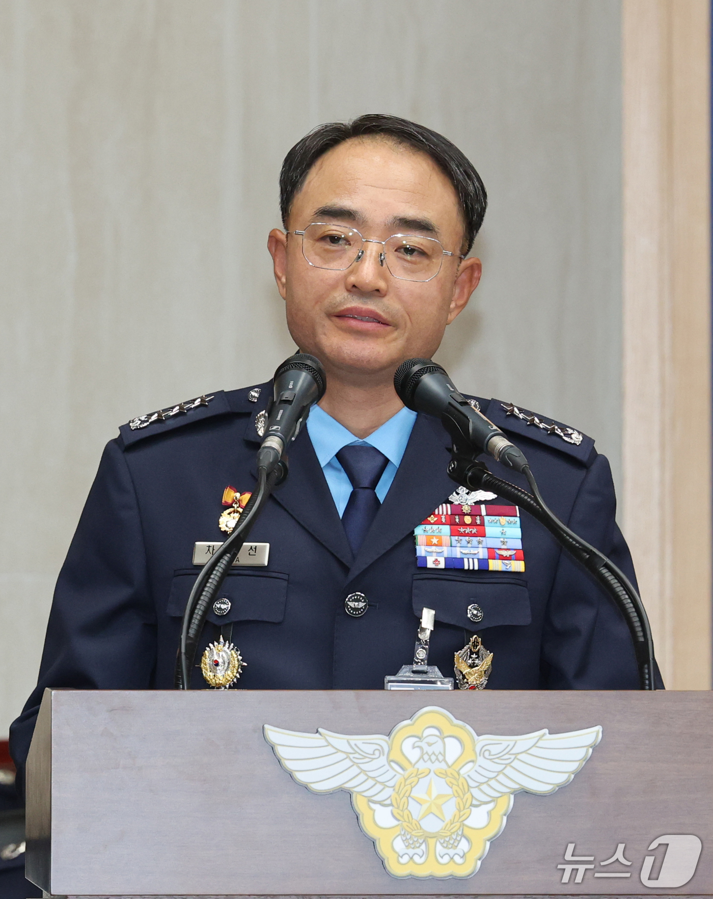 (계룡=뉴스1) 김기태 기자 = 차준선 공군 작전사령관이 20일 충남 계룡대에서 열린 국회 국방위원회의 공군본부에 대한 국정감사에서 답변하고 있다. 2026.10.20/뉴스1