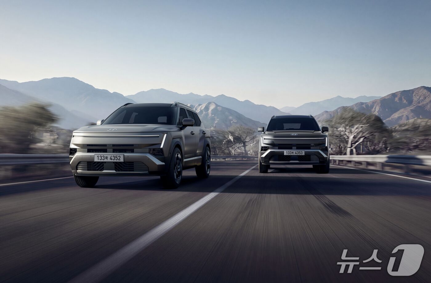 (서울=뉴스1) = 현대자동차가 ‘디 올 뉴 투싼(The all-new TUCSON)’의 주요 사양과 가격을 공개하고 21일 계약을 시작한다고 밝혔다. (현대자동차 제공. 재판매 …