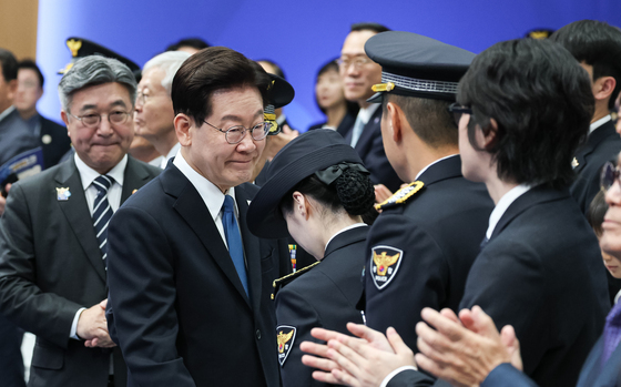 경찰의 날 기념식 참석한 이재명 대통령