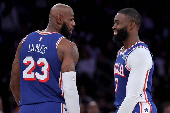 '르브론 합류' 필라델피아, NBA 개막전서 '챔피언' 뉴욕 격파