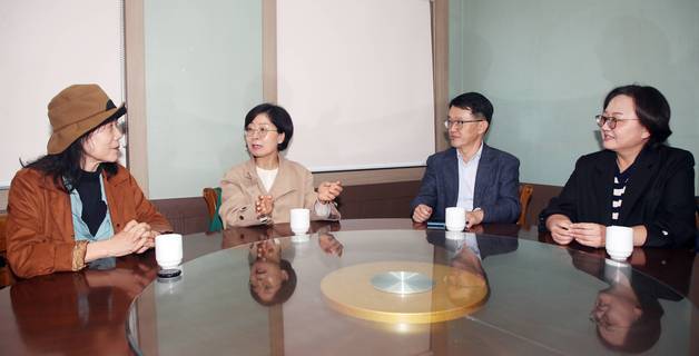 "친근해지는 제주어…이제는 일상에 와닿는 보전 정책 펼칠 때"