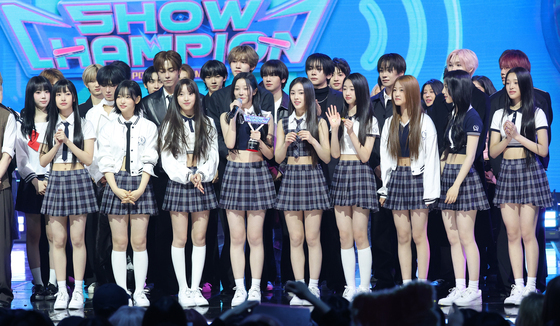 A2O LITE '쇼챔' 1위