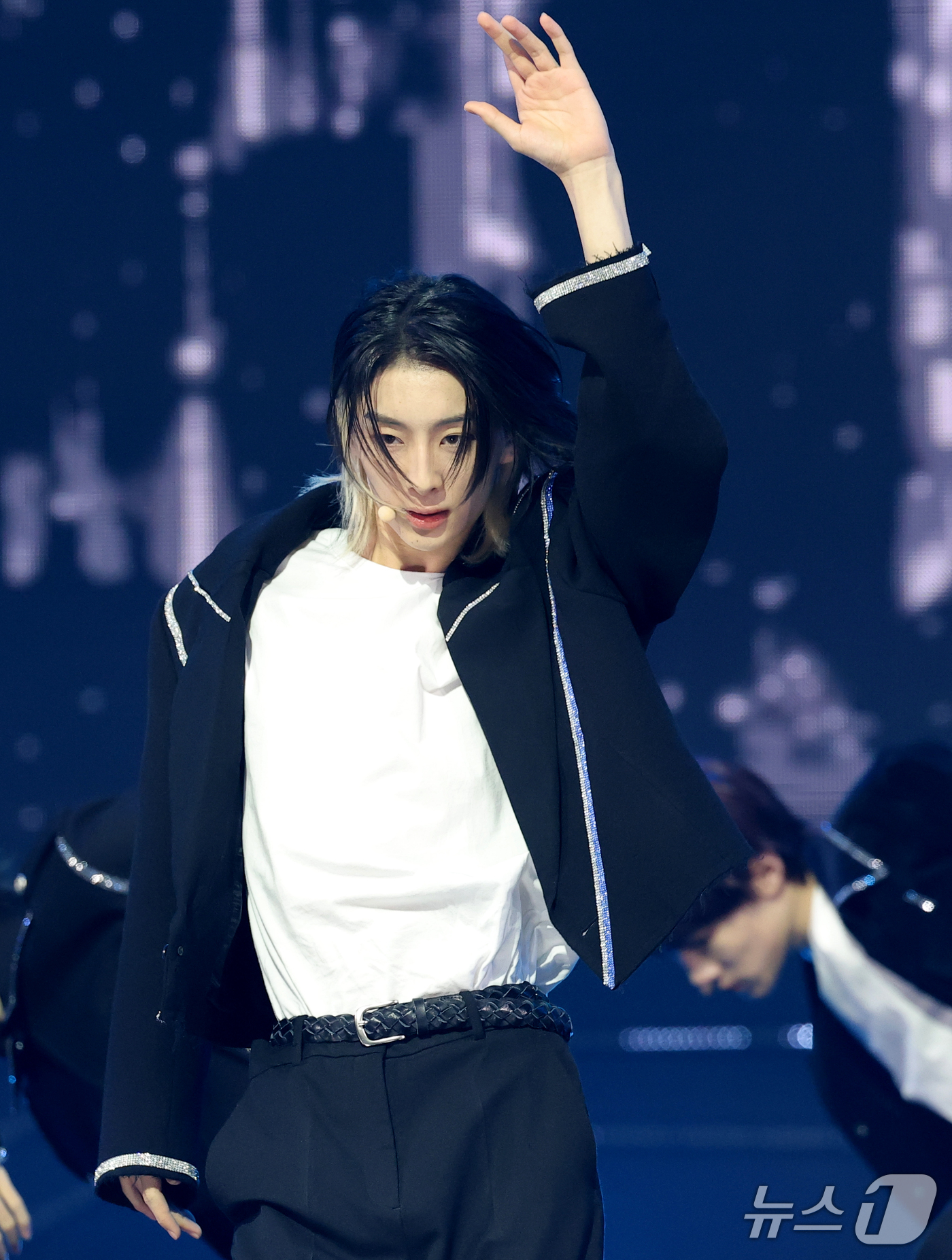 (고양=뉴스1) 권현진 기자 = A2O SOUL(에이투오 소울) 가쿠가 21일 오후 경기도 고양시 일산 MBC드림센터에서 열린 MBC M ‘쇼! 챔피언’에 출연해 멋진 공연을 선보 …