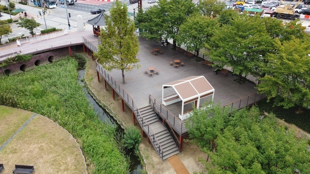 안양 해오름공원에 데크·파고라 갖춘 휴식 공간 확충