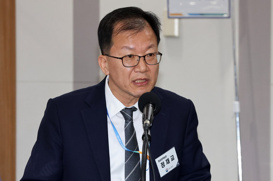 "통합 안 된다" "통합 바람직"…인천·한국공항공사 놓고 설왕설래
